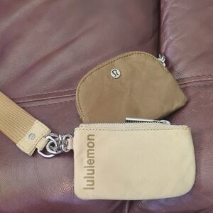 lululemon athletica Tan and Cream Wallet Set